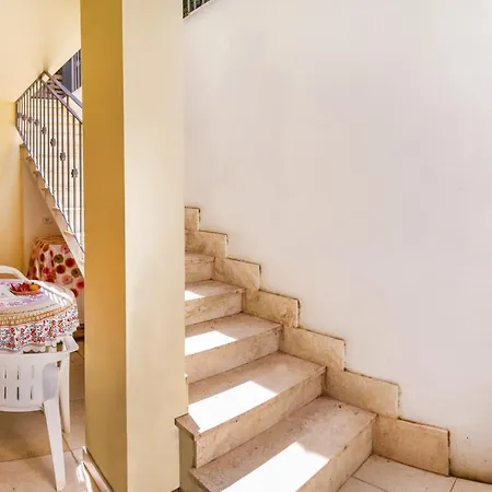 Basement Apartment *