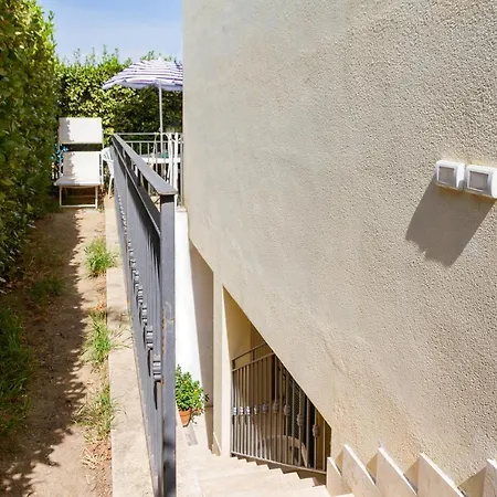 Basement Apartamento